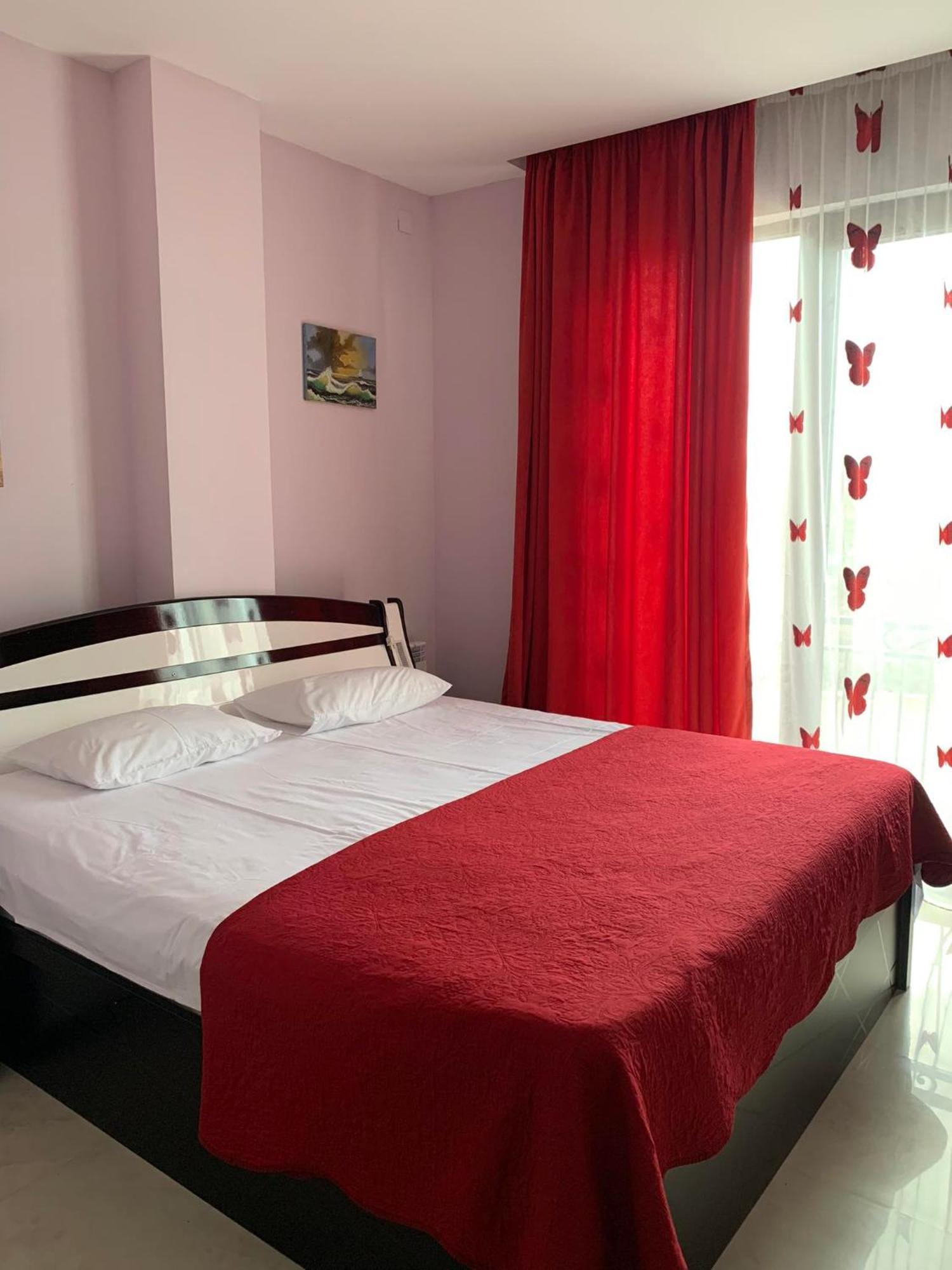 Hotel White House Chakvi Extérieur photo